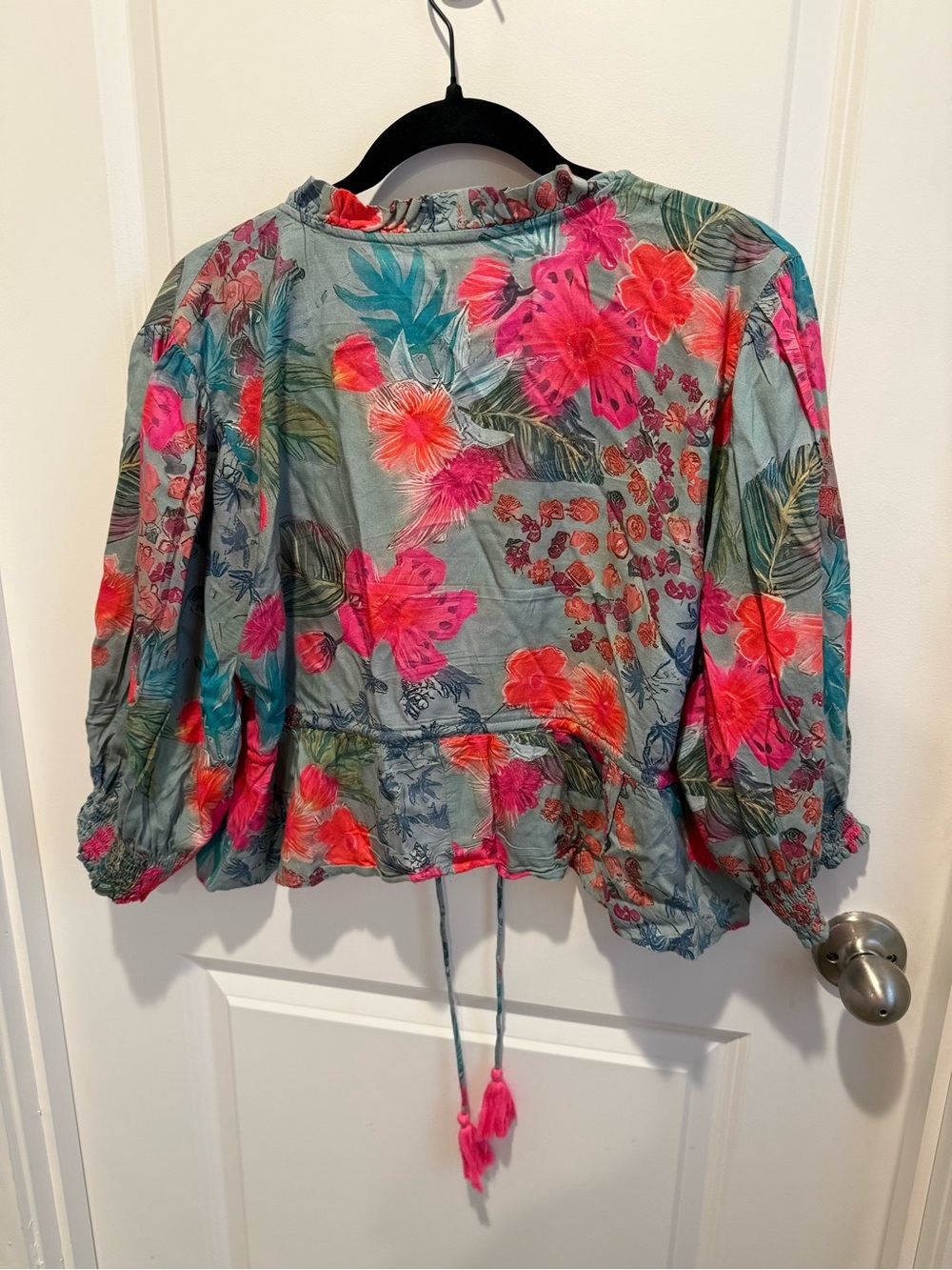 NATURAL LIFE Elisa Ruffle Tie Top Women’s size large - Picture 5 of 5